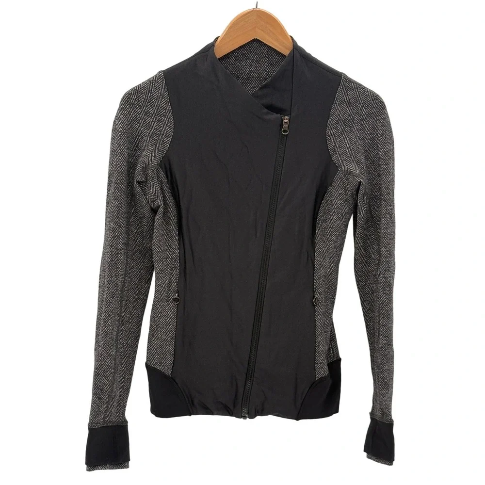 Lululemon Jacket Emerge Renewed Women Size 6 Gray Black Full Zip Moto Style Luon